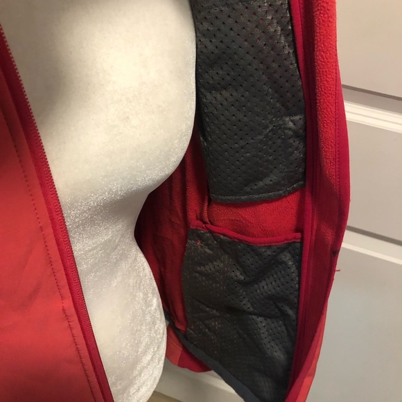 Ll Bean ladies shell windbreaker coat size small - Picture 5 of 6